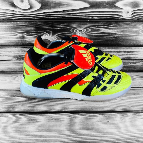 adidas predator accelerator trainers